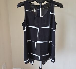 Express Black & White Geometric Camisole